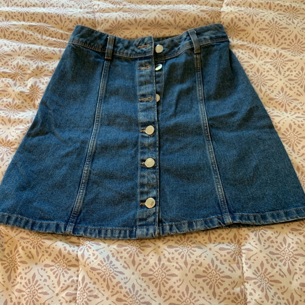 Denim skirt